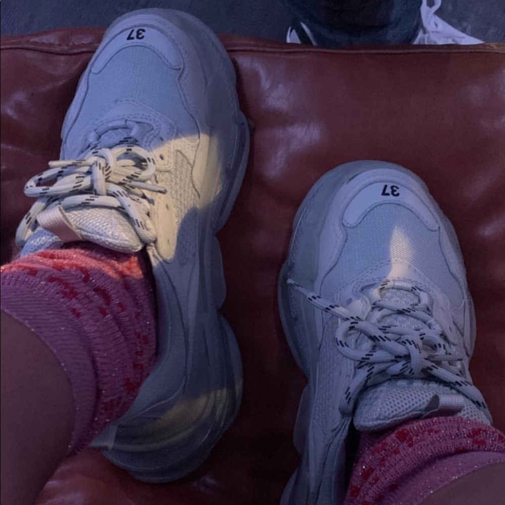**SOLD**Balenciaga triple s gel